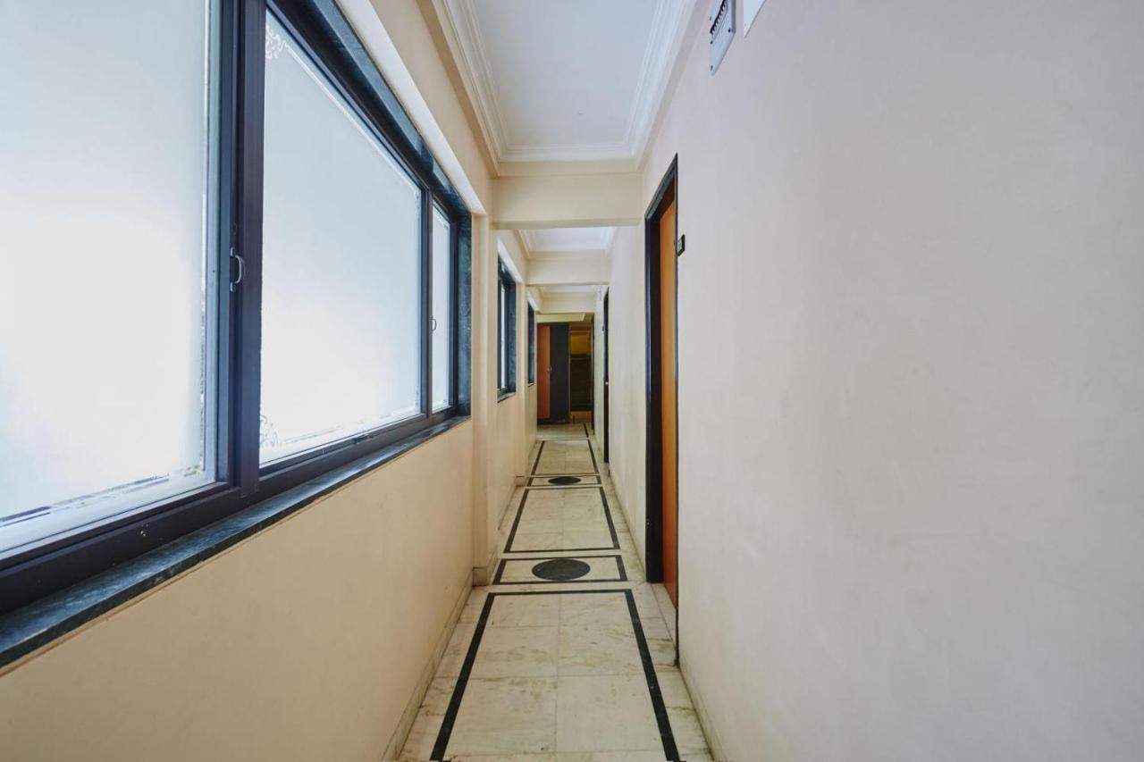 מומביי Hotel Crystal מראה חיצוני תמונה